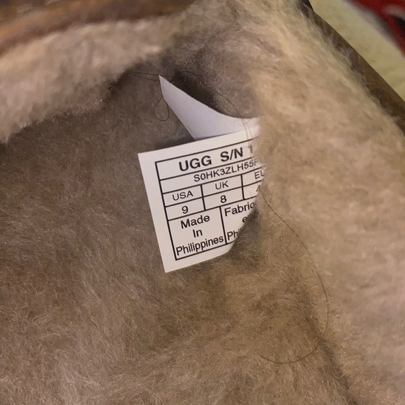 Olsen Moccasin UGGpure Lined Slipper
UGG® - Picture 5 of 7